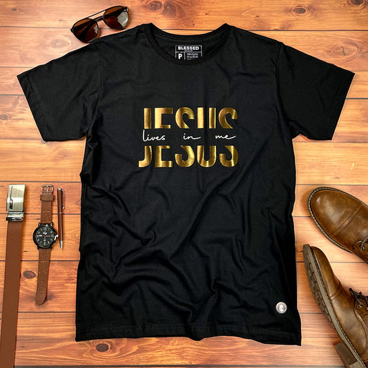 Camiseta Masculina Jesus Lives In Me